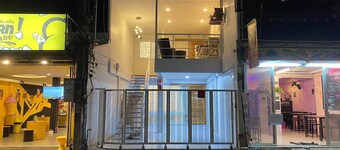 Accommodation in the city center near Nimman, accommodation for families