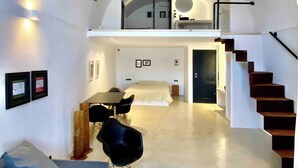 Nhà, 4 phòng ngủ, hút thuốc, ban công | Nội thất