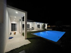 Pool - 5-star villa with pool at Maison de France (Sérignan)