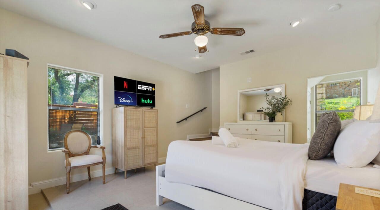 1 bedroom, desk, iron/ironing board, free WiFi
