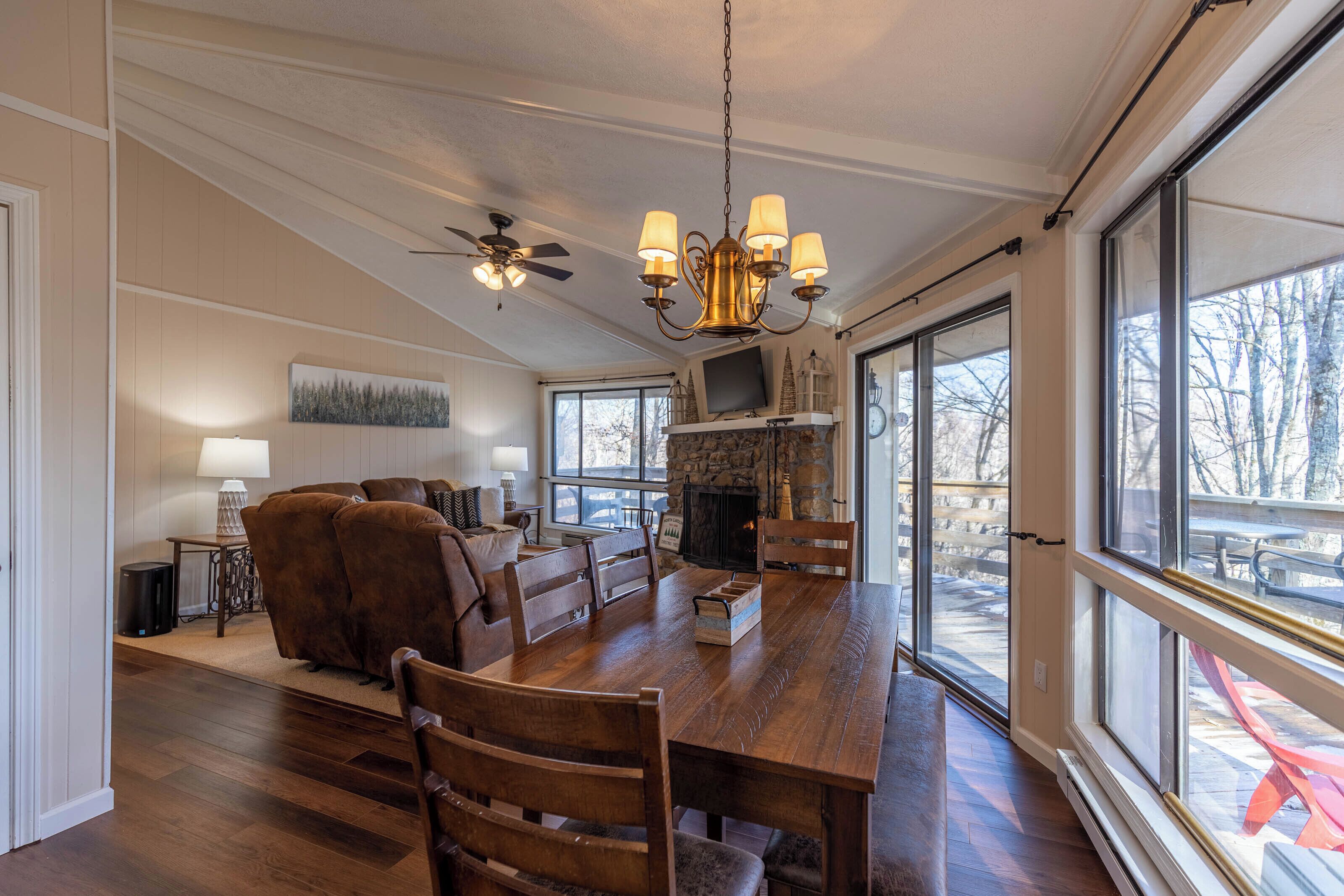 Condo, Multiple Beds, Patio, Mountain View (Sugar Mountain Serenity) | Interior