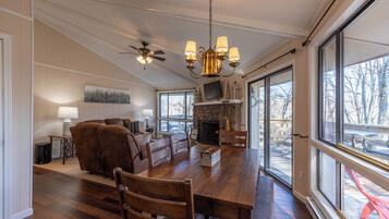 Condo, Multiple Beds, Patio, Mountain View (Sugar Mountain Serenity) | Interior