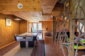 Games room - Andrews River Haven (Fleetwood)