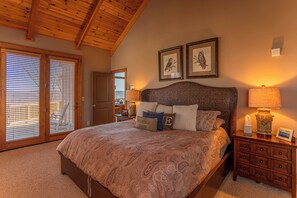 Condo, nhiều giường, bồn tắm nước nóng, quang cảnh núi (B Rock Ridge at Echota) | 4 phòng ngủ, trang trí khác biệt