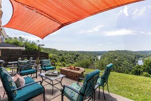 Terrace/patio - Pisgah Heights (West Jefferson)