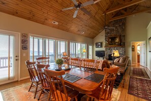 House, Multiple Beds, Patio, Mountain View (Hangin' Out) | Dining - Hangin' Out (Blowing Rock)