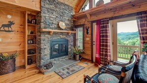 Cabin, Multiple Beds, Hot Tub, Mountain View (1 Awesome Skyview) | Interior - 1 Awesome Skyview (Vilas)