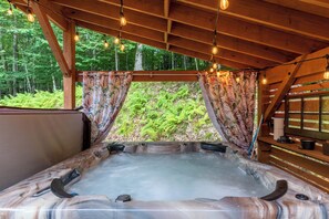 單棟房屋, 多張床, 熱水浴缸, 山景 (Fern Leaf Lodge) | 室外 SPA 浴池