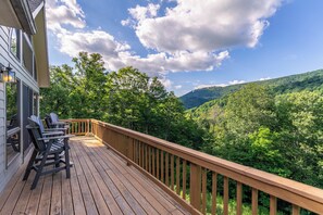 Property grounds - Boulder Sky at River Run (Banner Elk)