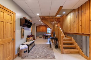 Interior - Riverdream (Sugar Grove)