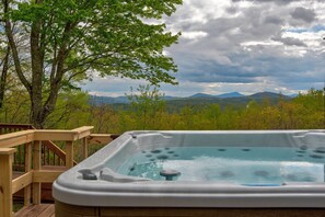 Bañera de hidromasaje exterior