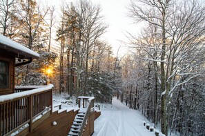 Property grounds - Pipers Peak (Deep Gap)
