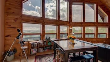 Kabin, Beberapa Tempat Tidur, hot tub, pemandangan gunung (Pipers Peak) | Pemandangan dari properti