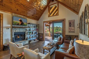 House, Multiple Beds, Hot Tub, Mountain View (CaBearnet at Eagles Nest) | Living area | 50-inch flat-screen TV with digital channels, fireplace