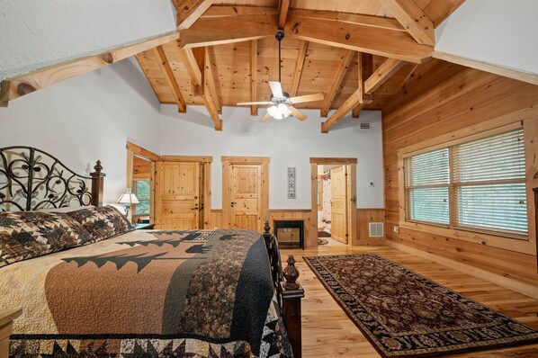 1 bedroom, individually decorated, individually furnished, bed sheets