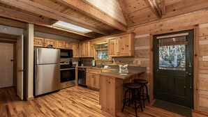 Unclassified image, 5 of 35, button - Hawksnest Cabin (Banner Elk)
