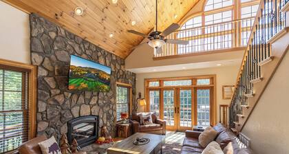 Lazy River Lodge