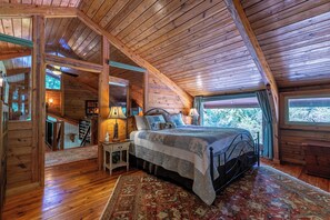 3 bedrooms, individually decorated, individually furnished, bed sheets