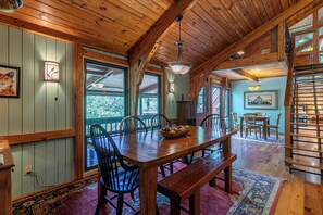 Dining - A River Mist (Sugar Grove)