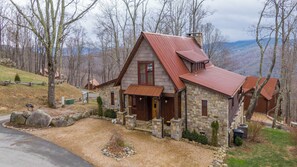 Exterior - Elk Bluff at Eagles Nest (Banner Elk)