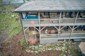 Property grounds - Cozy Twin Rivers Edge (Boone)