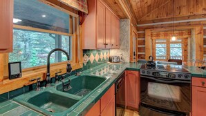 House, Multiple Beds, Hot Tub, Mountain View (Cozy Twin Rivers Edge) | Private kitchen | Coffee/tea maker - Cozy Twin Rivers Edge (Boone)