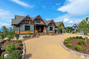 Exterior - Sunset Valley at Eagles Nest (Elk Park)