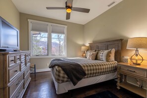 Condo, Multiple Beds, Patio, Mountain View (Craig 201 Jurassic) | 3 bedrooms, individually decorated, individually furnished, bed sheets - Craig 201 Jurassic (Lenoir)