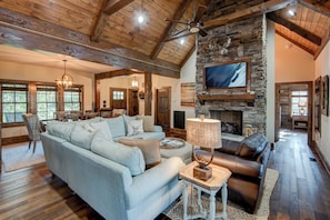 House, Multiple Beds, Hot Tub, Mountain View (Bluebird Cottage at Sweetgrass) | Living area | Fireplace - Bluebird Cottage at Sweetgrass (Blowing Rock)