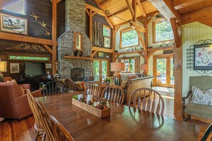 Cabin, Multiple Beds, Hot Tub, Mountain View (D-Coys Nest) | Interior - D-Coys Nest (Banner Elk)