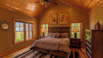 4 bedrooms, individually decorated, individually furnished, bed sheets