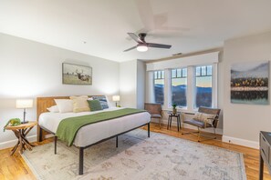 公寓式客房, 多张床, 使用泳池, 山景 (Cozy Cub at Echota) | 3 多间卧室、特色装修、特色家居