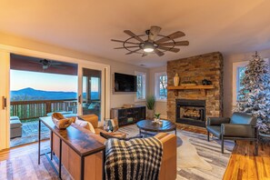 Condo, Multiple Beds, Pool Access, Mountain View (Cozy Cub at Echota) | Living area | Fireplace - Cozy Cub at Echota (Banner Elk)