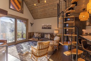 Living area - Little Big Bear at Eagles Nest (Banner Elk)