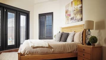 House (6 Bedrooms) | Interior