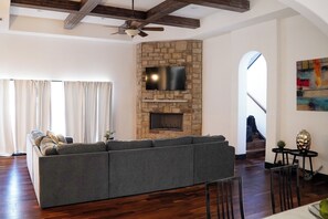 House (6 Bedrooms) | Interior - Walk to Boat Launch: Stylish Austin Gem (Austin)