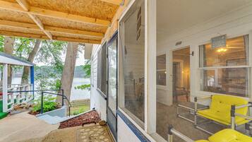 Rumah (2 Bedrooms) | Interior