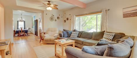 House (3 Bedrooms) | Front of property
