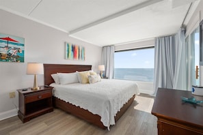 2 bedrooms, iron/ironing board, free WiFi