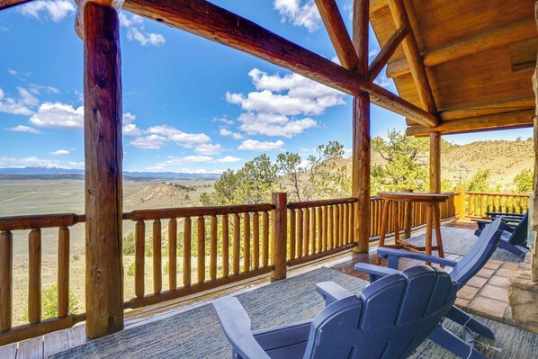 House (3 Bedrooms) | Interior - 24-0089 Rustic Hartsel Getaway w/ 35-acre Yard (Hartsel)