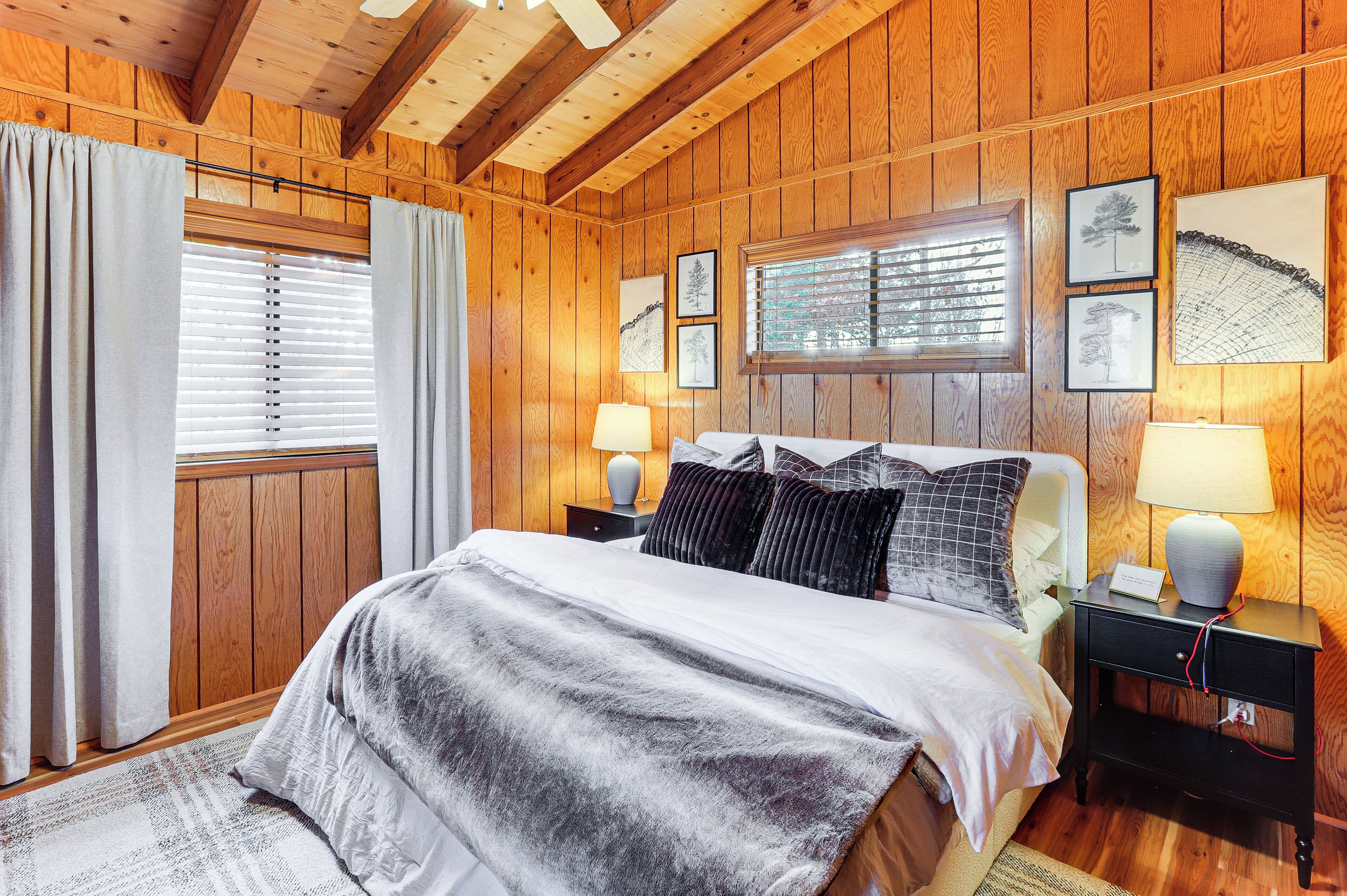 House (2 Bedrooms) | Interior