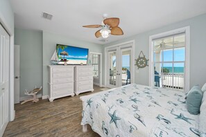 4 slaapkamers, een strijkplank/strijkijzer, internet, beddengoed