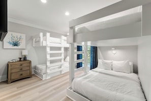 7 habitaciones, tabla de planchar con plancha y wifi gratis