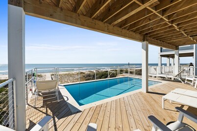 Bluebell: Exclusive Plantation Location, Beachfront, Priv. Pool, Pet Friendly!