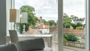 Interior - Westburn Lane Apartments (No 2) (St Andrews)