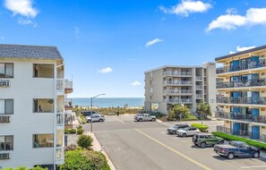 Exterior - Ocean Block 2 BR Unit Ready for Summer Fun! (Ocean City)