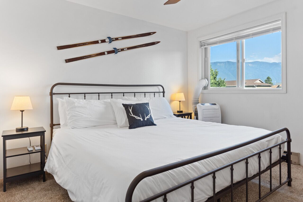 2 bedrooms, iron/ironing board, travel crib, WiFi
