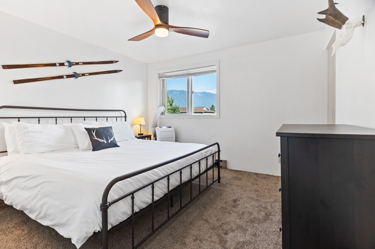 2 bedrooms, iron/ironing board, travel crib, WiFi