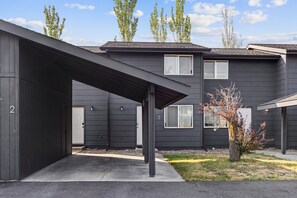 Exterior - Cute Condo Near Glacier Park & 24/7 Grocery Store (Columbia Falls)