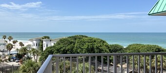 Top Floor Beach View- Spacious & Updated Condo on Indian Shores!